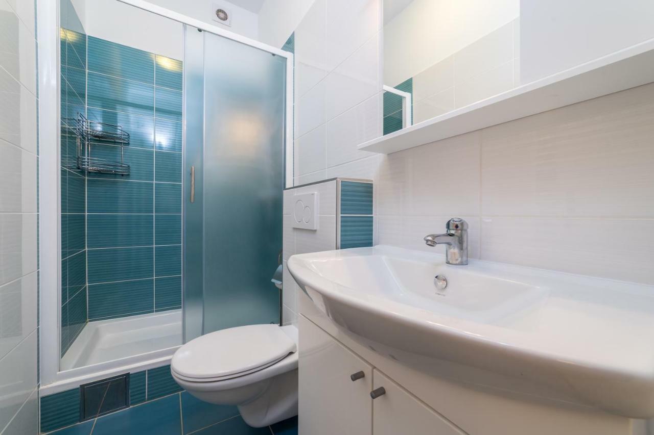 Apartments Jakovcev Бетина Екстер'єр фото