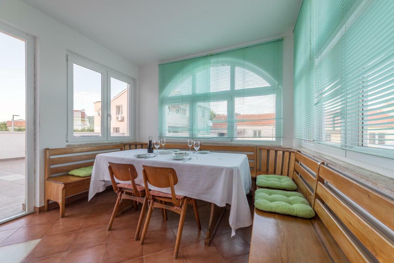 Apartments Jakovcev Бетина Екстер'єр фото